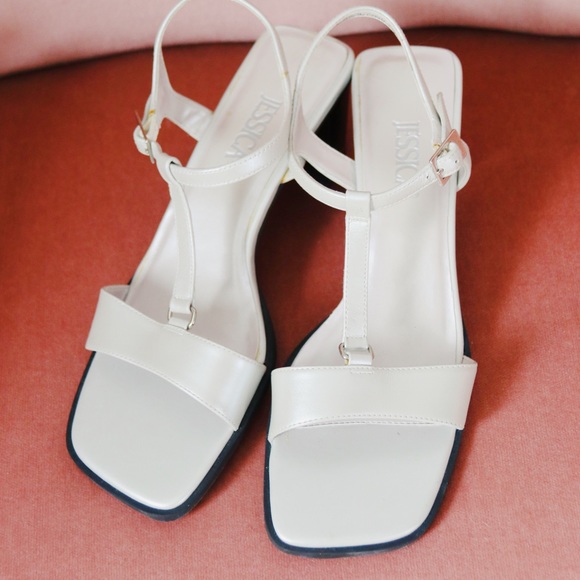 90’s Strappy Silver Square-Toed Block Heels - Picture 2 of 8